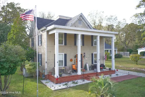 907 Smyrna Drive