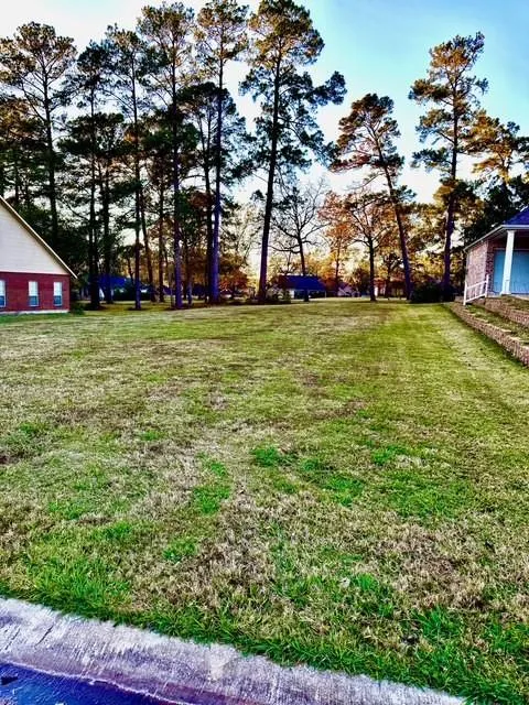 306 Sawgrass Circle Lufkin, TX 75901
