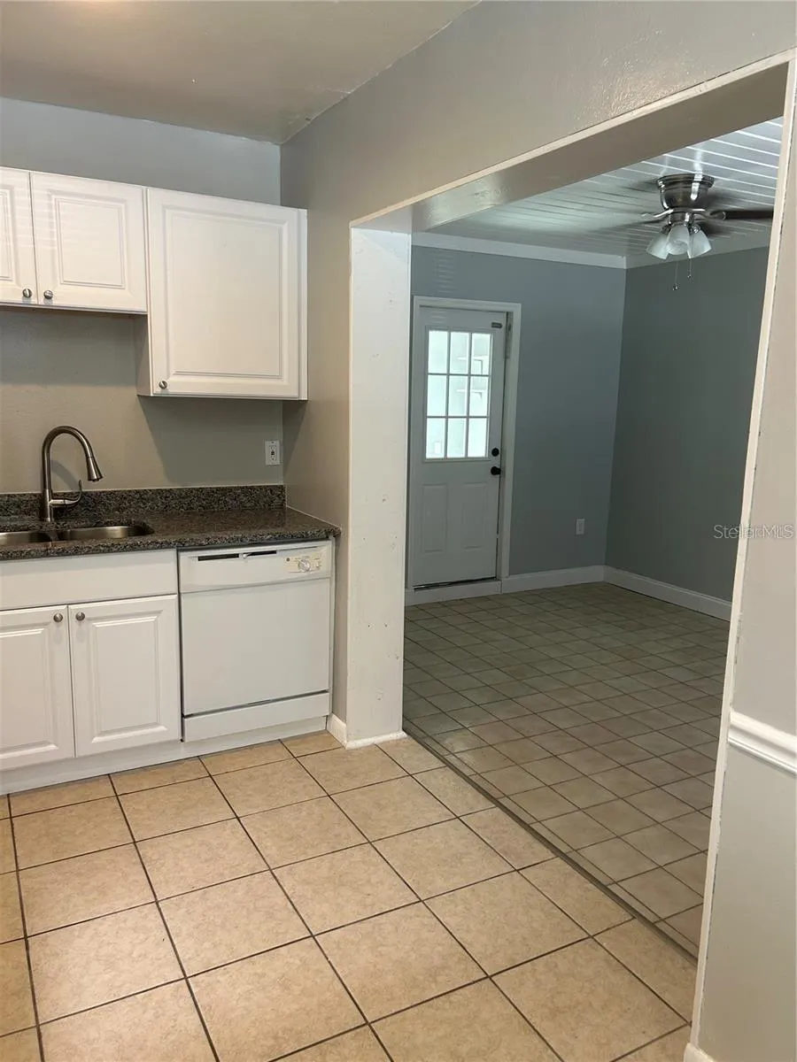 232 BEVERLY BOULEVARD Brandon, FL 33511