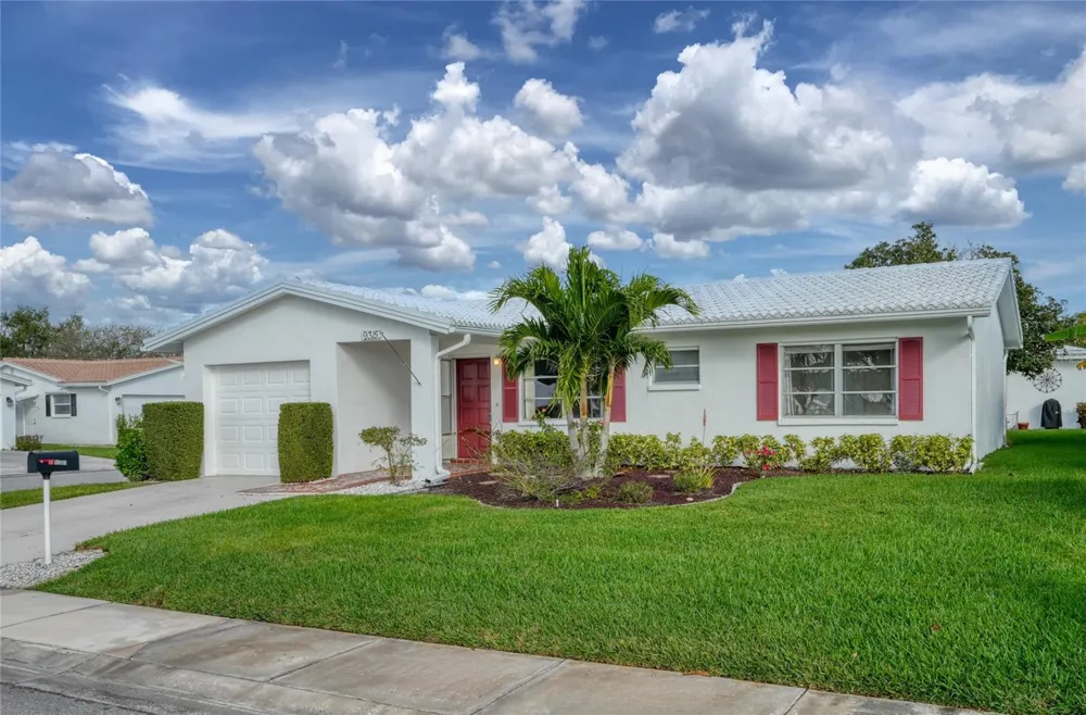 9315 42ND WAY ##5 Pinellas Park, FL 33782