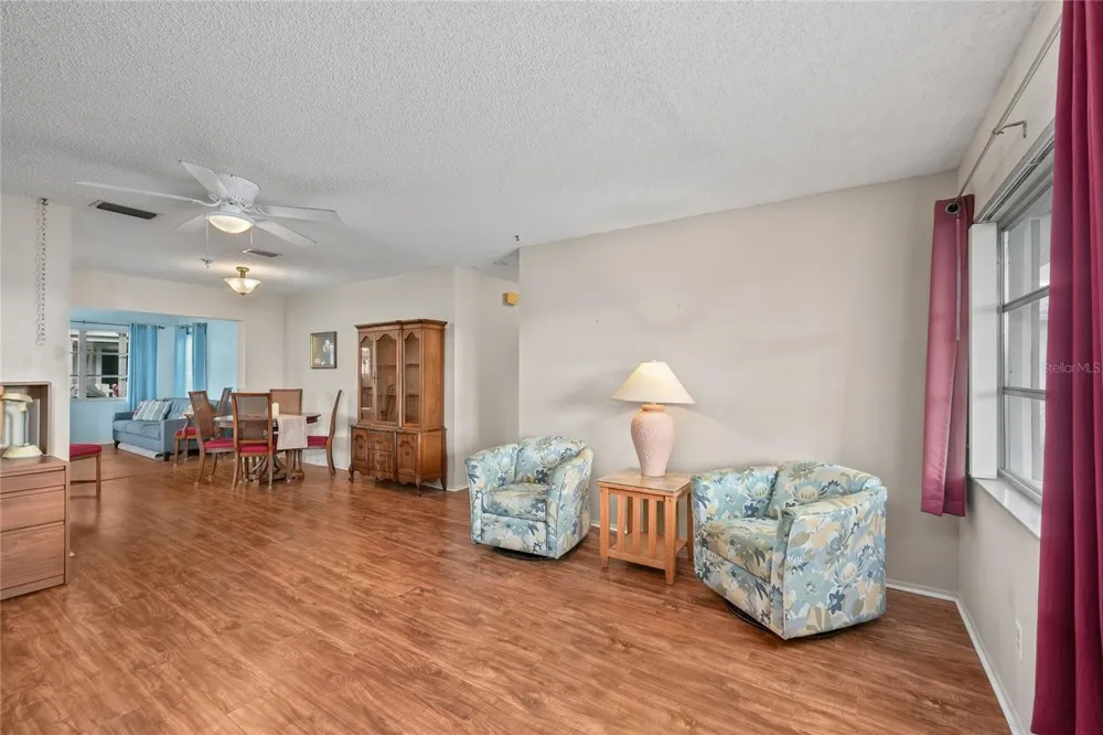 9315 42ND WAY ##5 Pinellas Park, FL 33782