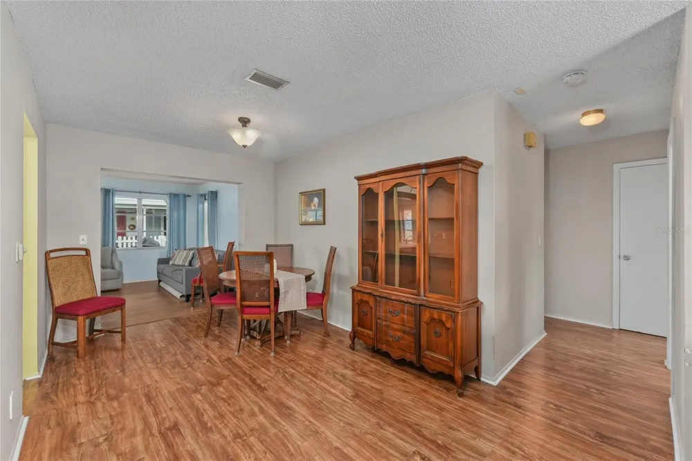 9315 42ND WAY ##5 Pinellas Park, FL 33782