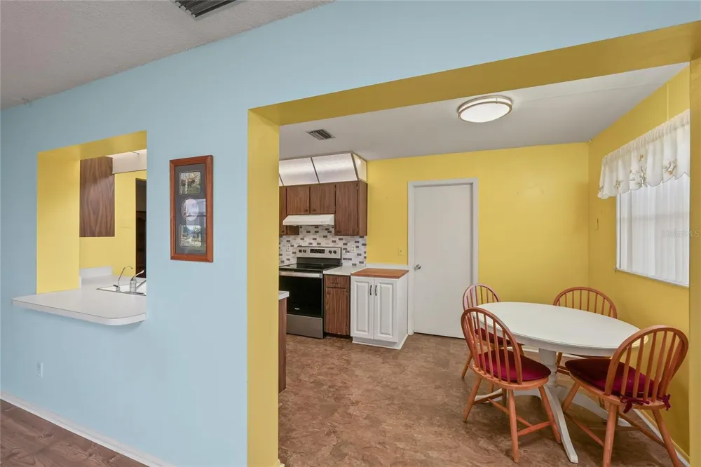 9315 42ND WAY ##5 Pinellas Park, FL 33782