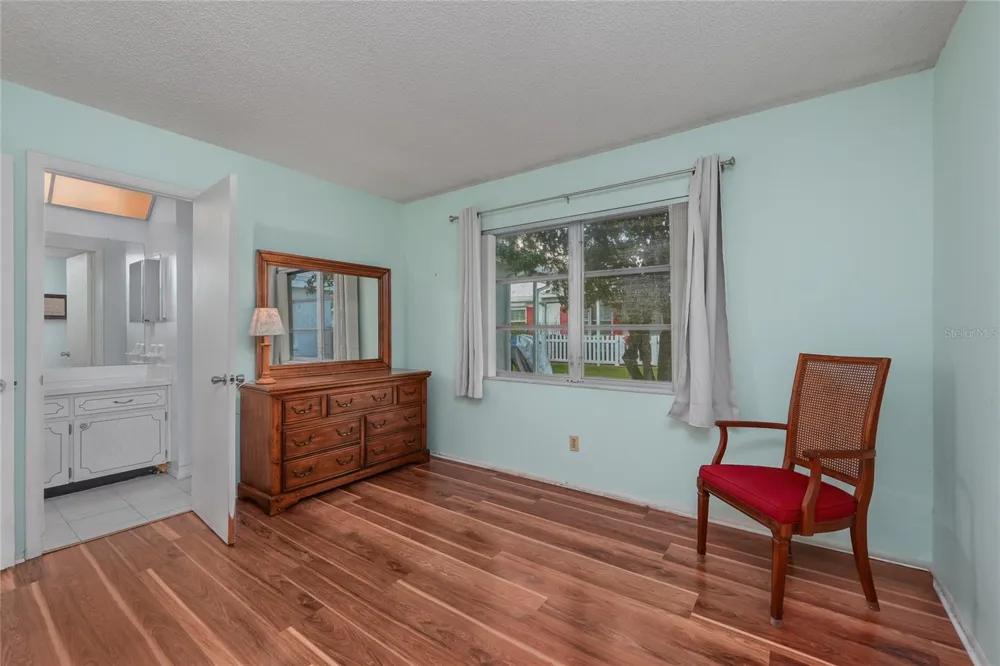 9315 42ND WAY ##5 Pinellas Park, FL 33782