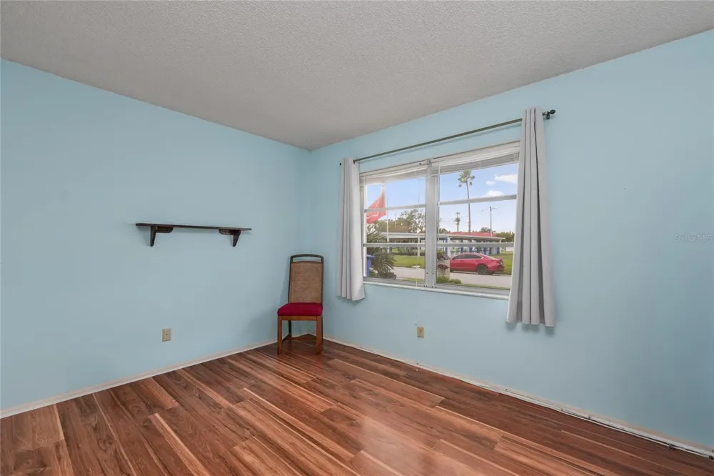 9315 42ND WAY ##5 Pinellas Park, FL 33782