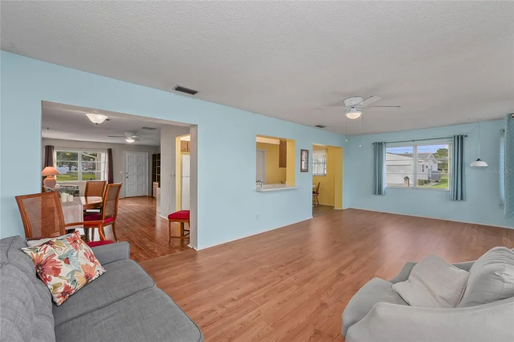9315 42ND WAY ##5 Pinellas Park, FL 33782