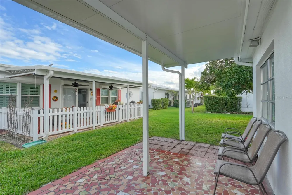 9315 42ND WAY ##5 Pinellas Park, FL 33782