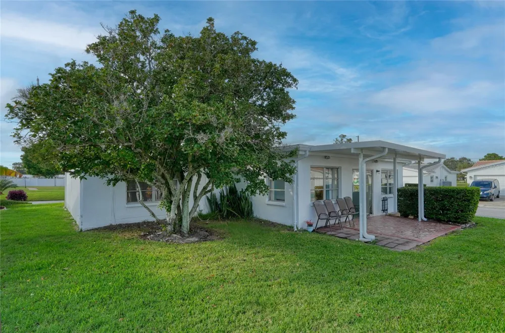9315 42ND WAY ##5 Pinellas Park, FL 33782