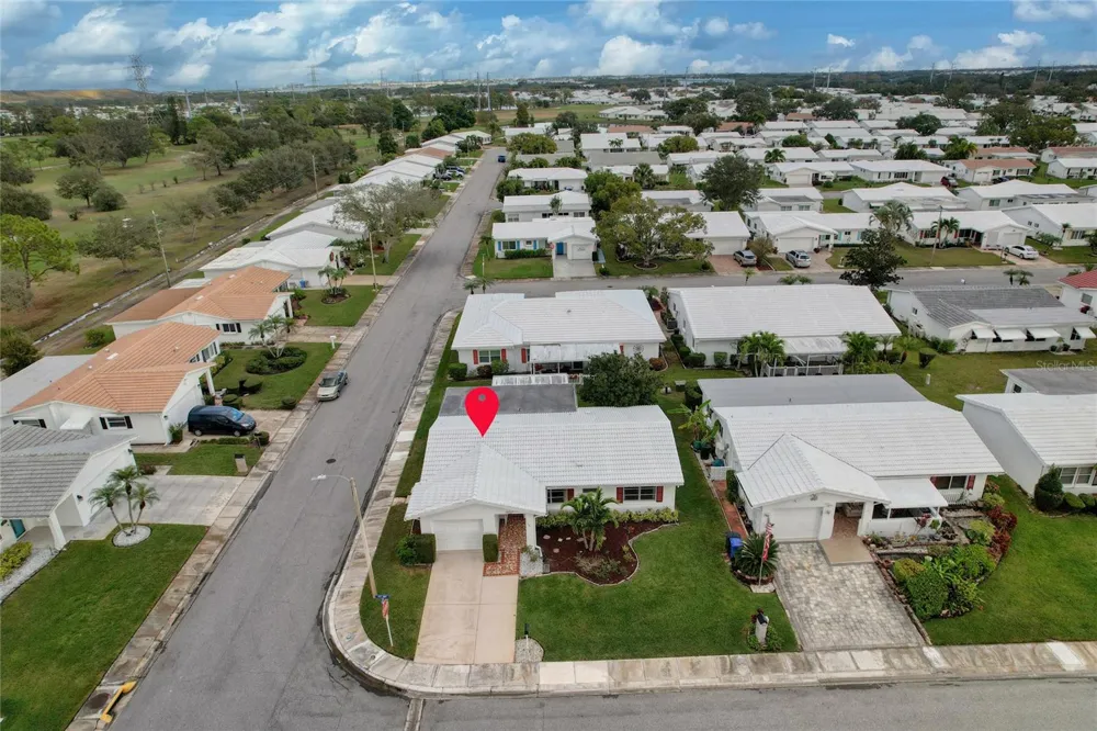 9315 42ND WAY ##5 Pinellas Park, FL 33782