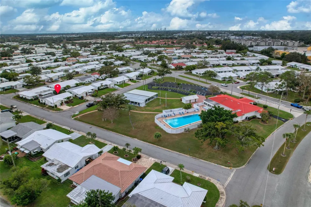 9315 42ND WAY ##5 Pinellas Park, FL 33782
