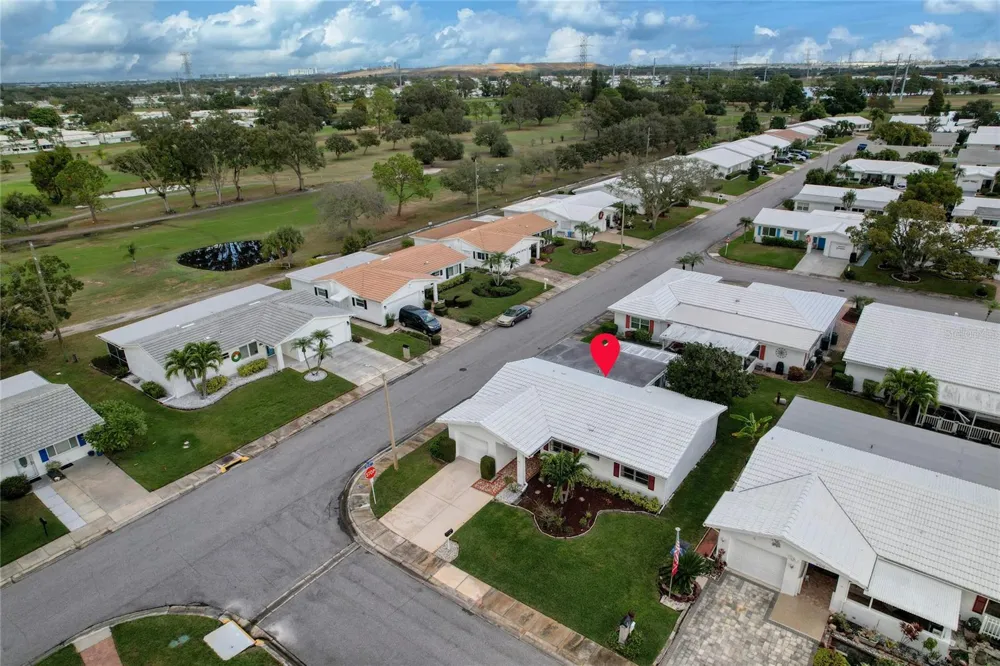9315 42ND WAY ##5 Pinellas Park, FL 33782