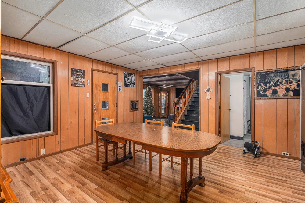 140 W Main Street Hart, MI 49420