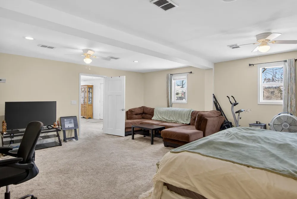 8815 Marlowe Avenue Plymouth, MI 48170