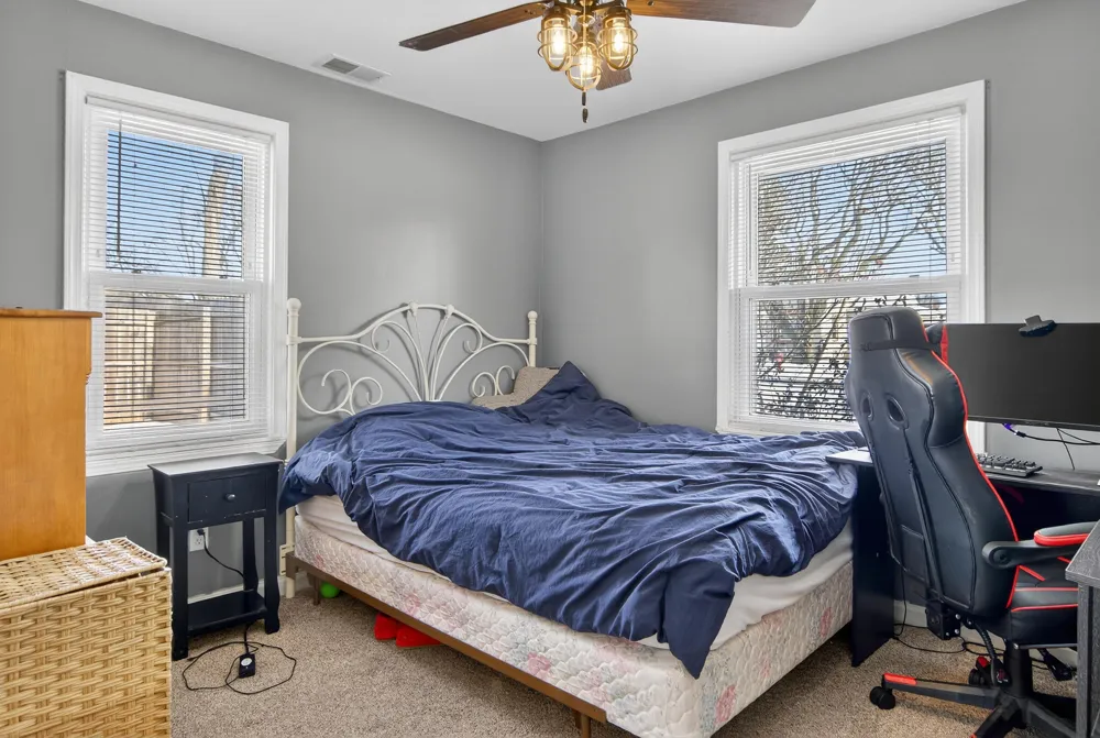 8815 Marlowe Avenue Plymouth, MI 48170