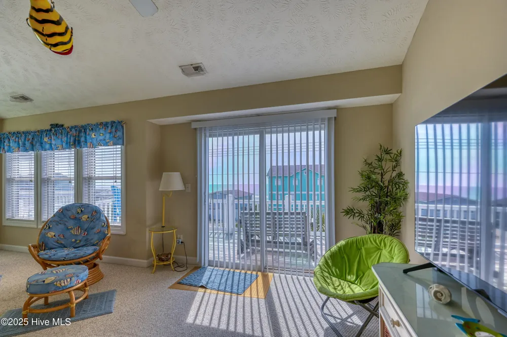 103 Katelyn Drive Surf City, NC 28445