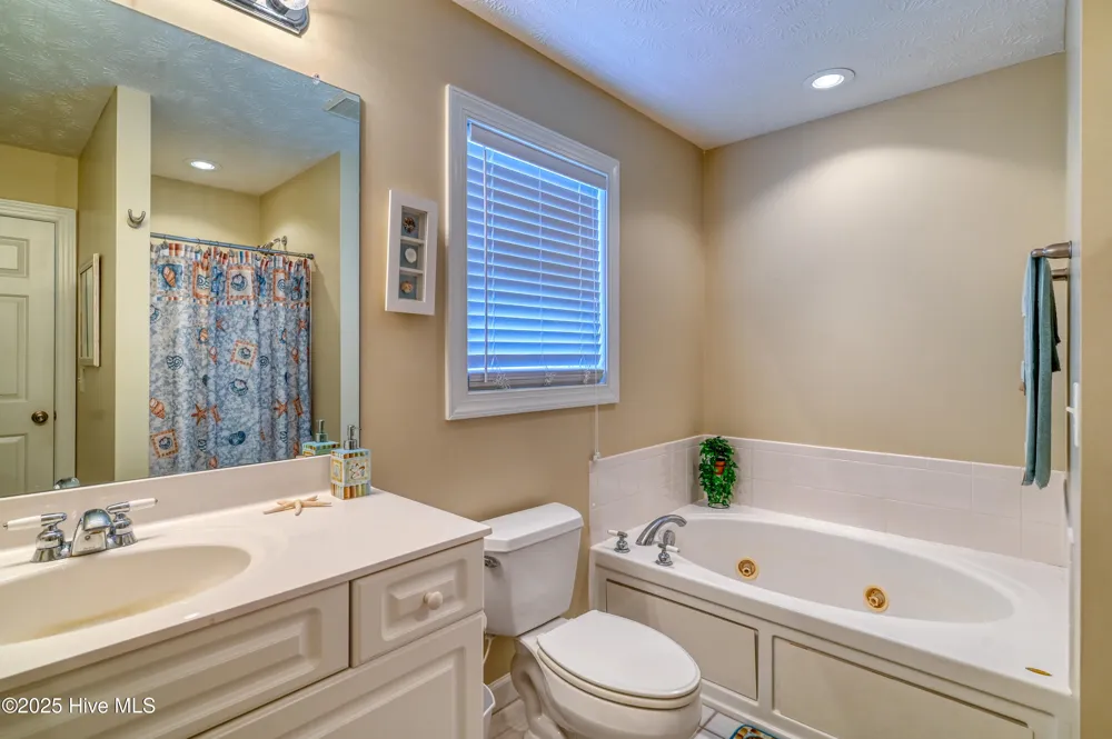 103 Katelyn Drive Surf City, NC 28445