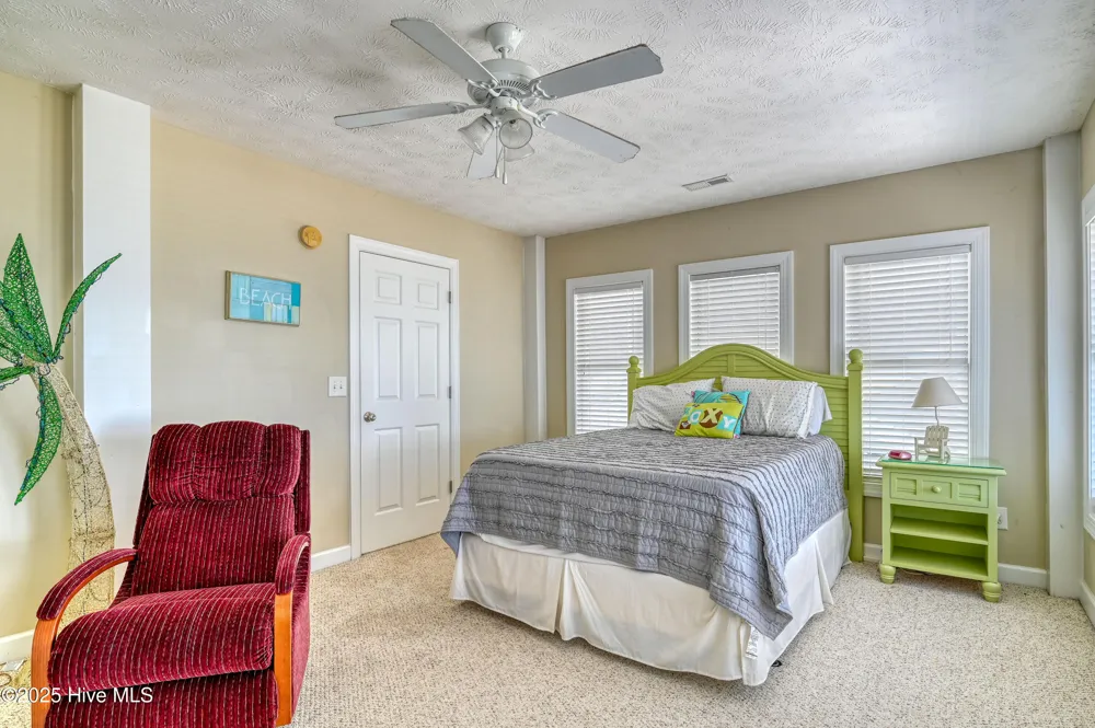 103 Katelyn Drive Surf City, NC 28445
