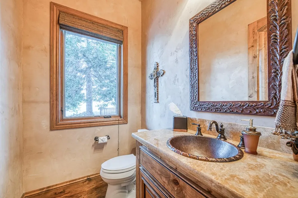 42555 Bretz Point Lane Shaver Lake, CA 93664