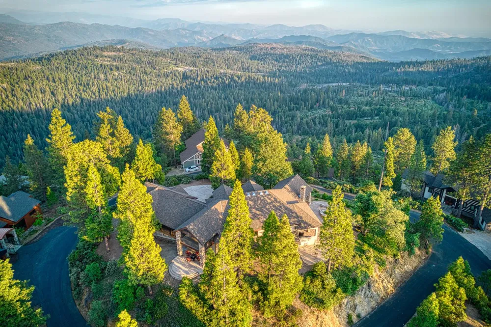 42555 Bretz Point Lane Shaver Lake, CA 93664
