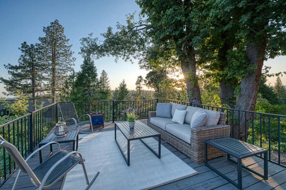 42555 Bretz Point Lane Shaver Lake, CA 93664