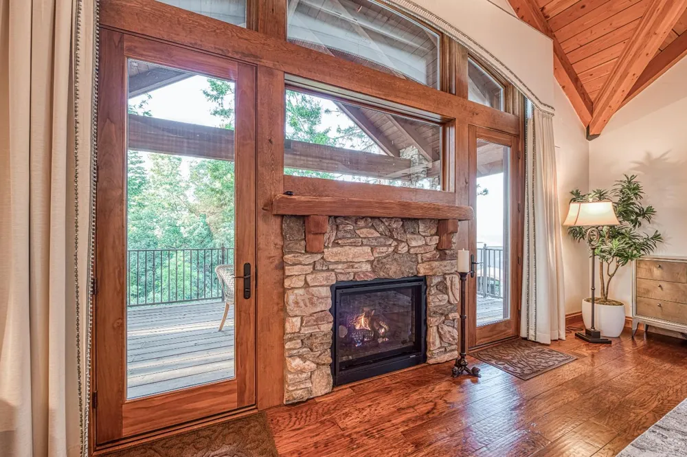 42555 Bretz Point Lane Shaver Lake, CA 93664