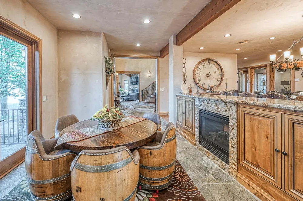42555 Bretz Point Lane Shaver Lake, CA 93664