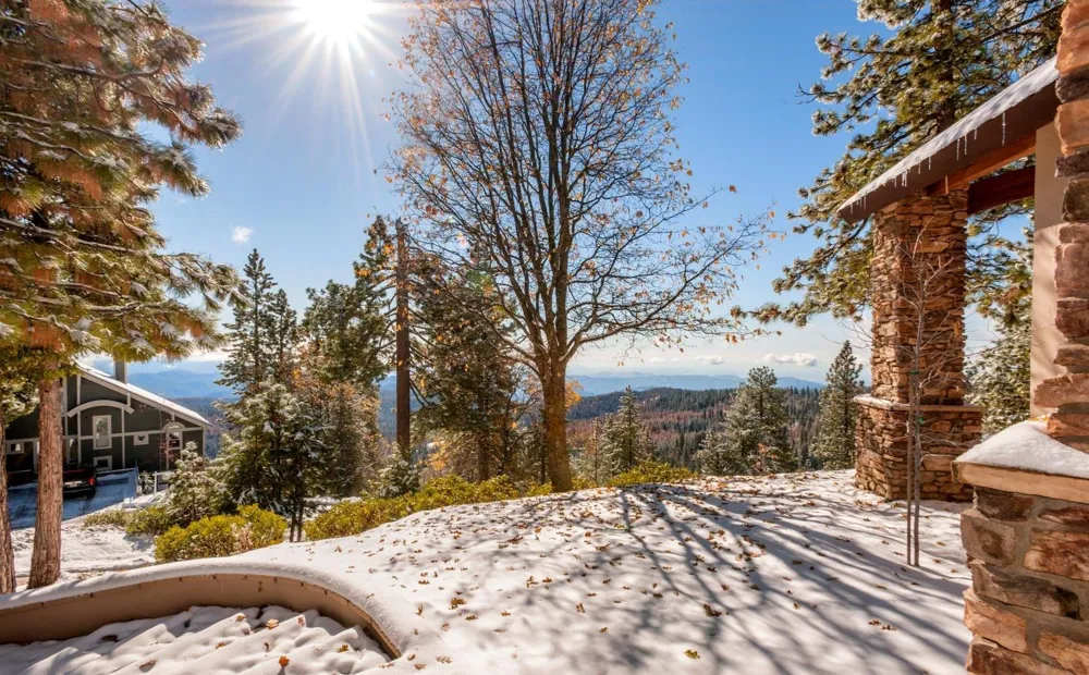 42555 Bretz Point Lane Shaver Lake, CA 93664