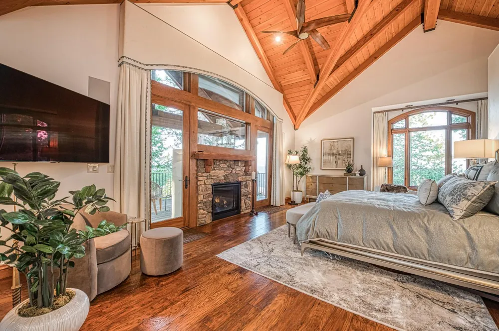 42555 Bretz Point Lane Shaver Lake, CA 93664