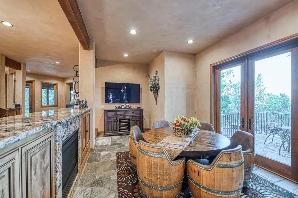 42555 Bretz Point Lane Shaver Lake, CA 93664