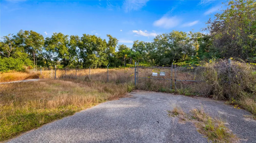 515 US HIGHWAY 27 Clermont, FL 34715