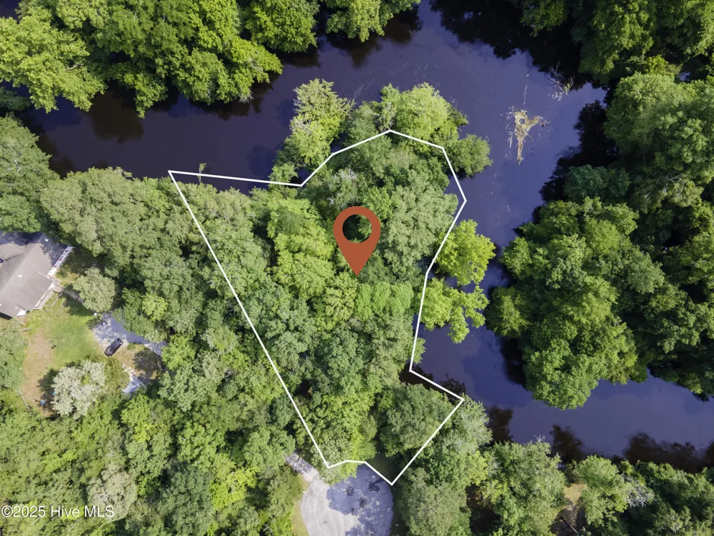 366 Paul Drive Trenton, NC 28585