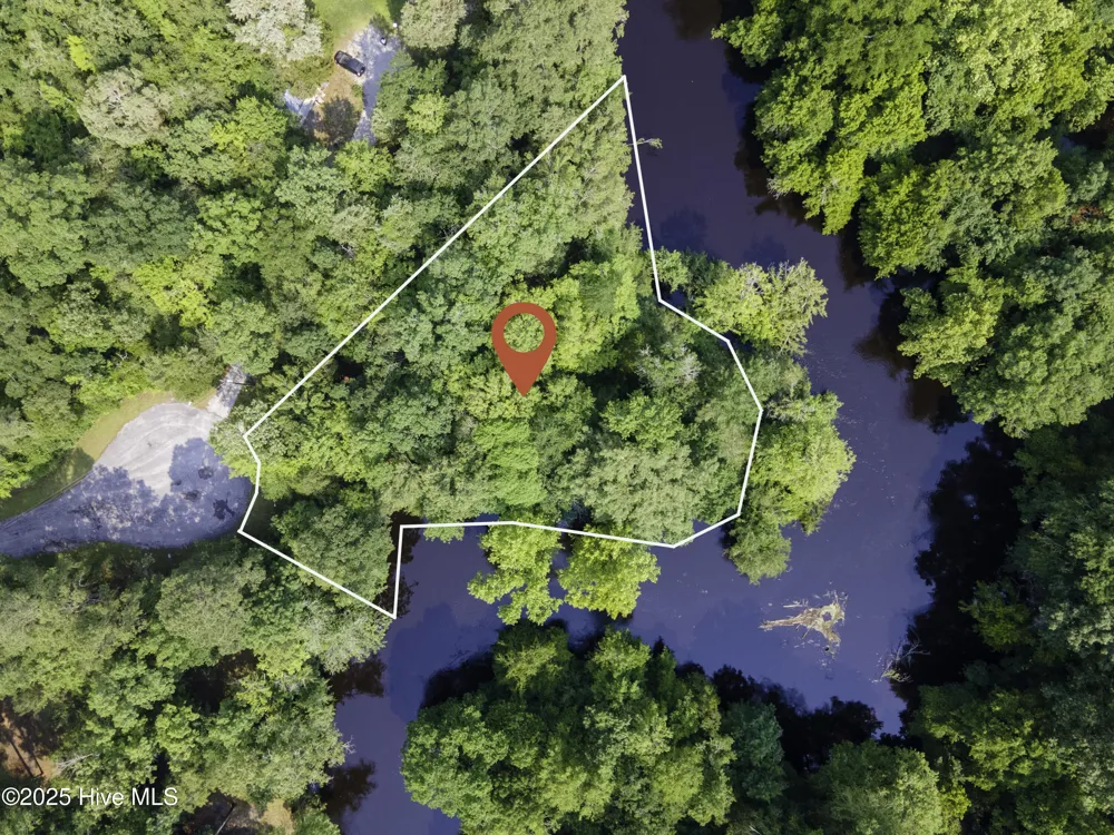366 Paul Drive Trenton, NC 28585