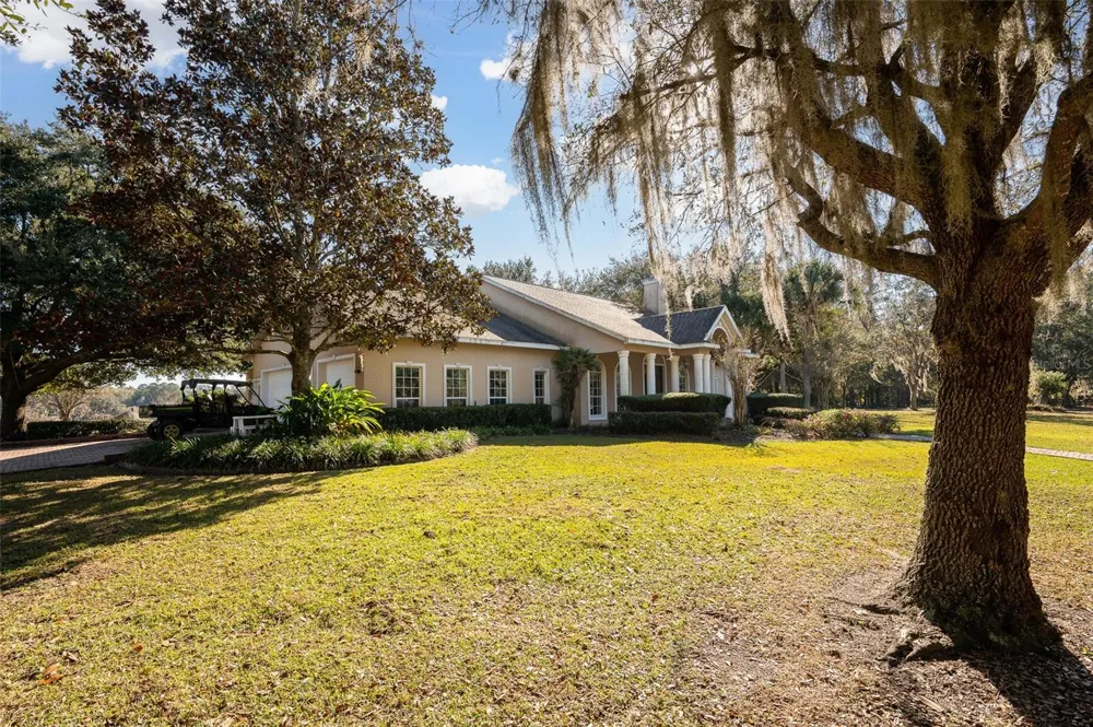 11715 NW 90TH AVENUE Reddick, FL 32686