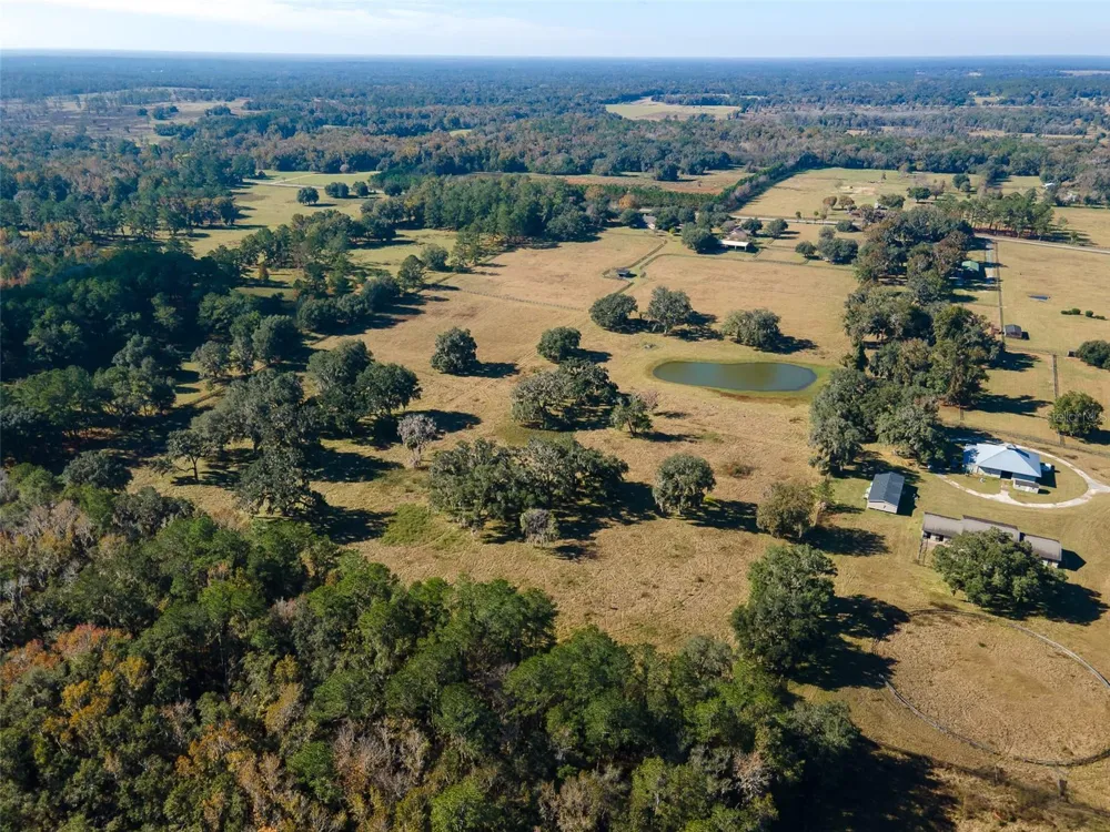 11715 NW 90TH AVENUE Reddick, FL 32686