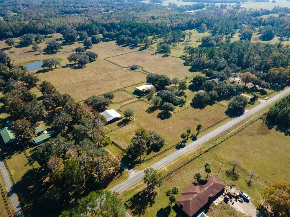 11715 NW 90TH AVENUE Reddick, FL 32686