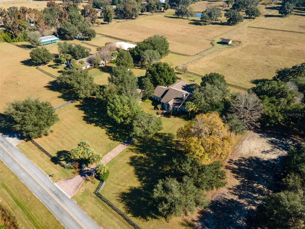 11715 NW 90TH AVENUE Reddick, FL 32686