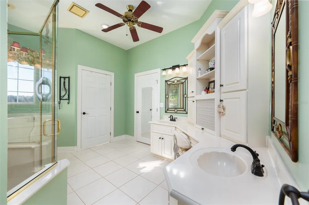 11715 NW 90TH AVENUE Reddick, FL 32686
