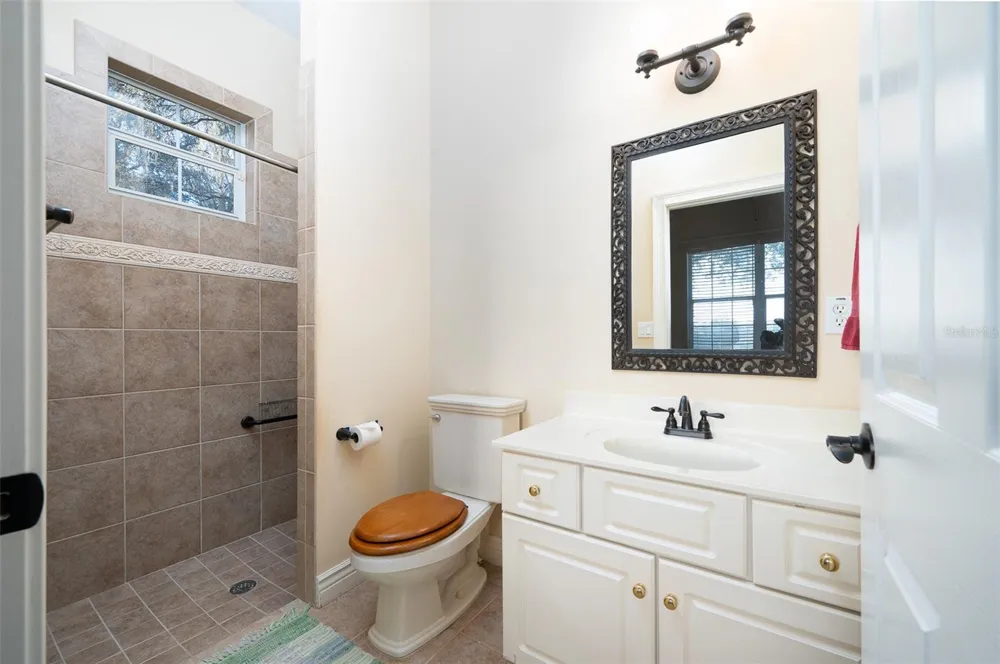 11715 NW 90TH AVENUE Reddick, FL 32686