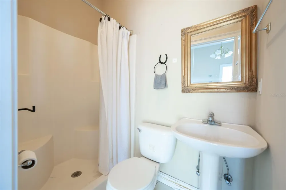 11715 NW 90TH AVENUE Reddick, FL 32686