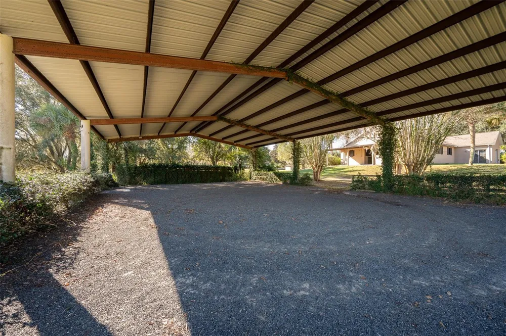 11715 NW 90TH AVENUE Reddick, FL 32686
