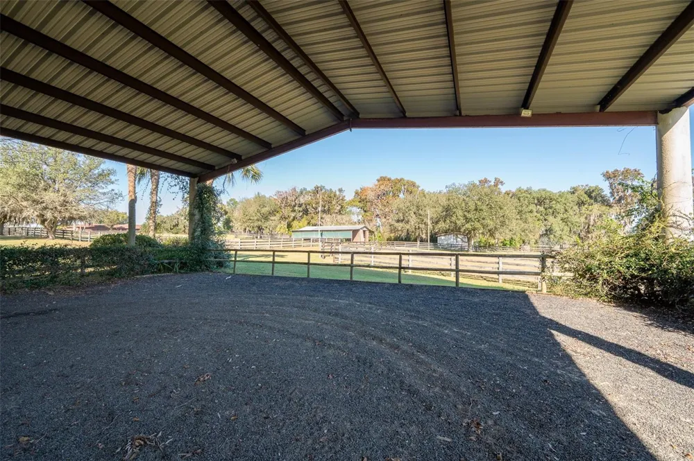 11715 NW 90TH AVENUE Reddick, FL 32686