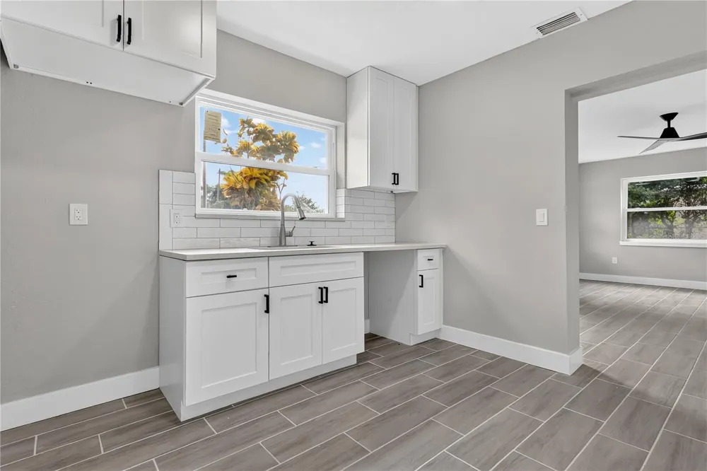 2612 ROXBURY ROAD Winter Park, FL 32789