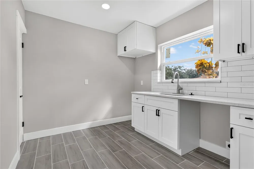 2612 ROXBURY ROAD Winter Park, FL 32789