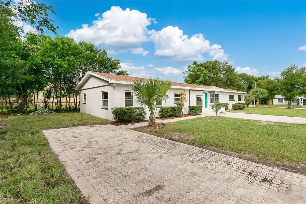 2612 ROXBURY ROAD Winter Park, FL 32789