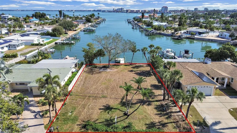 4031 POINSETTIA DRIVE St Pete Beach, FL 33706