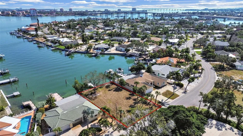 4031 POINSETTIA DRIVE St Pete Beach, FL 33706