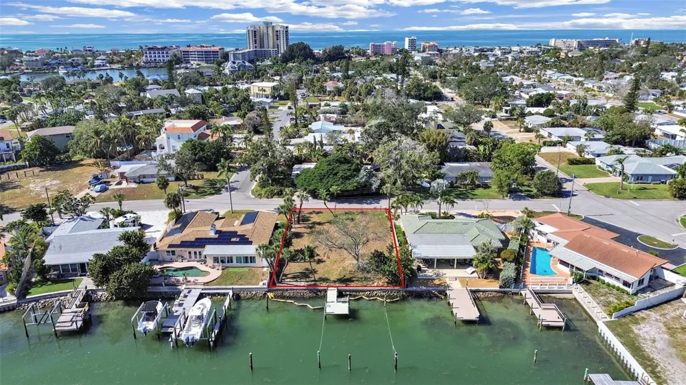 4031 POINSETTIA DRIVE St Pete Beach, FL 33706