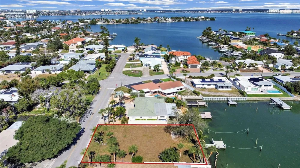 4031 POINSETTIA DRIVE St Pete Beach, FL 33706