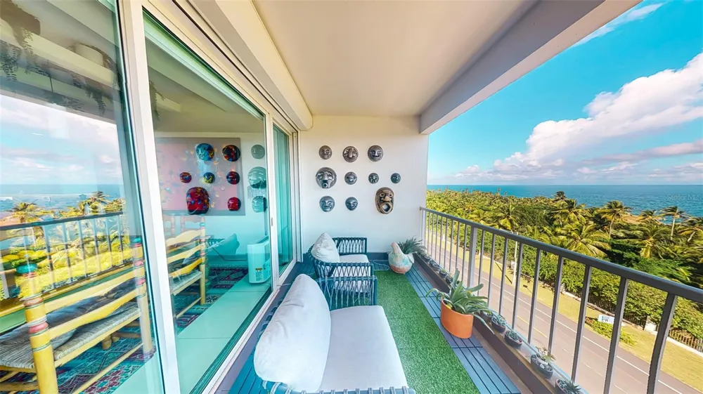 00690 COND TREASURE POINT #372 Vega Alta, PR 00692