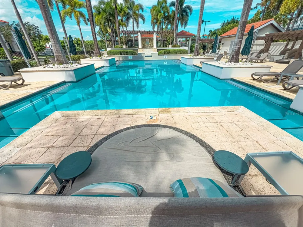 00690 COND TREASURE POINT #372 Vega Alta, PR 00692